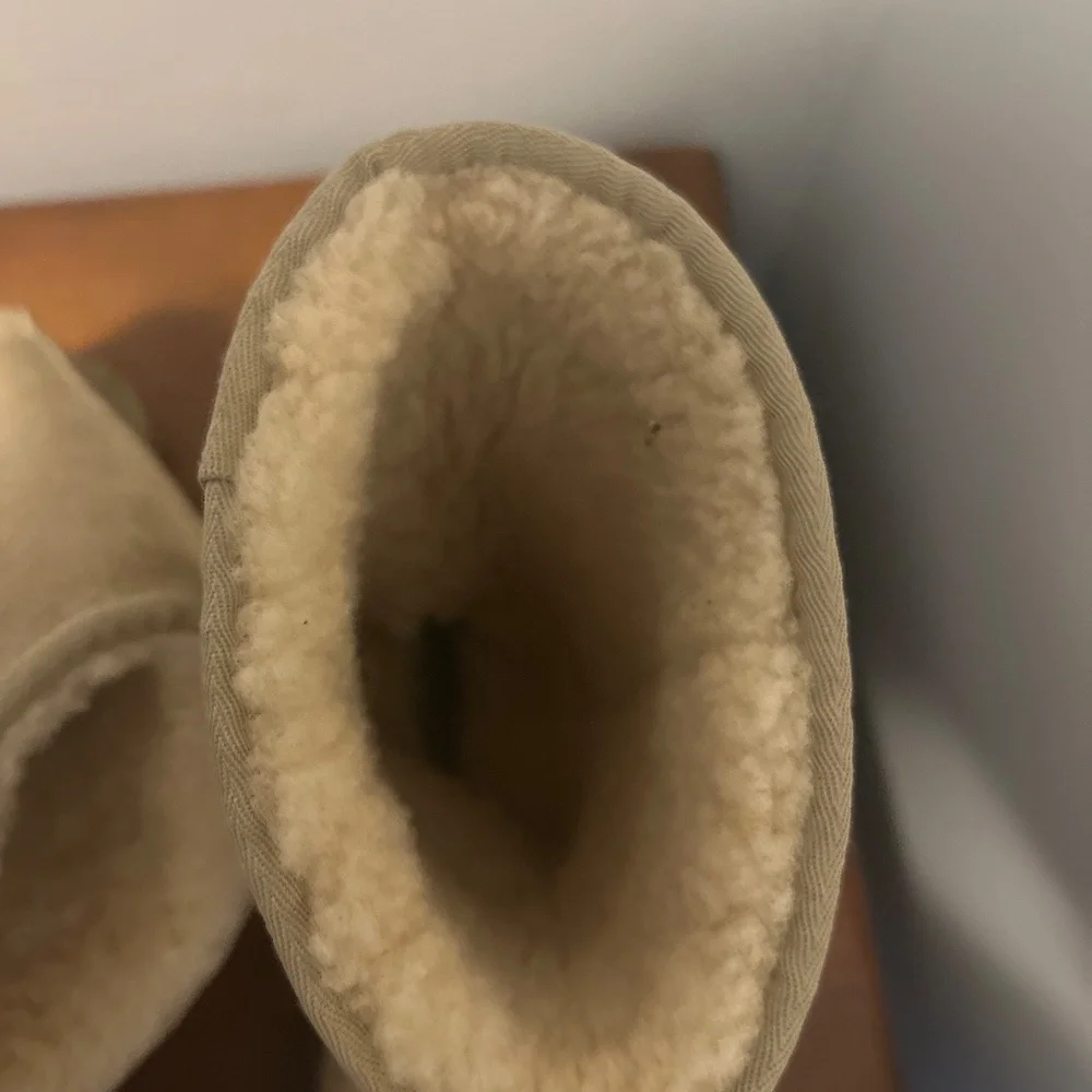 UGG Australia Classic Tall Boots Sand Beige Suede Shearling Women’s Size 7 - Picture 4 of 5
